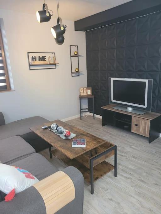 Petite Maison Cosy En Duplex Eguelshardt Εξωτερικό φωτογραφία